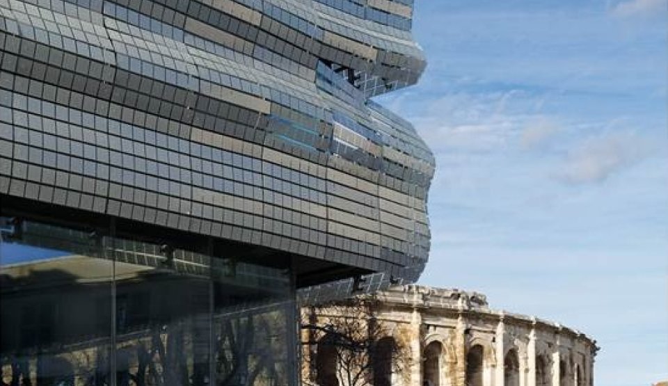 Nîmes